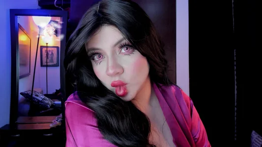 Irinaa_Scarlett Cristal Eyes Pink 💕✨🌙 Pic 4