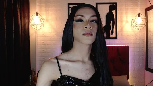 agatha_rodriguez Dominante Pic