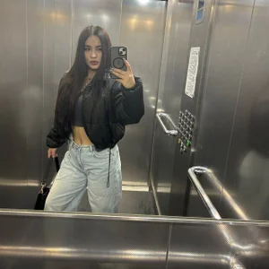 LucyLuxy Vika Pic
