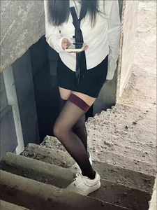 Minnie-66 Public Pic 3