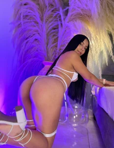 GigiRoss1_ 🍭𝐘𝐎𝐔𝐑 𝐒𝐖𝐄𝐄𝐓 𝐓𝐄𝐌𝐏𝐓𝐀𝐓𝐈𝐎𝐍🍭  2. fénykép