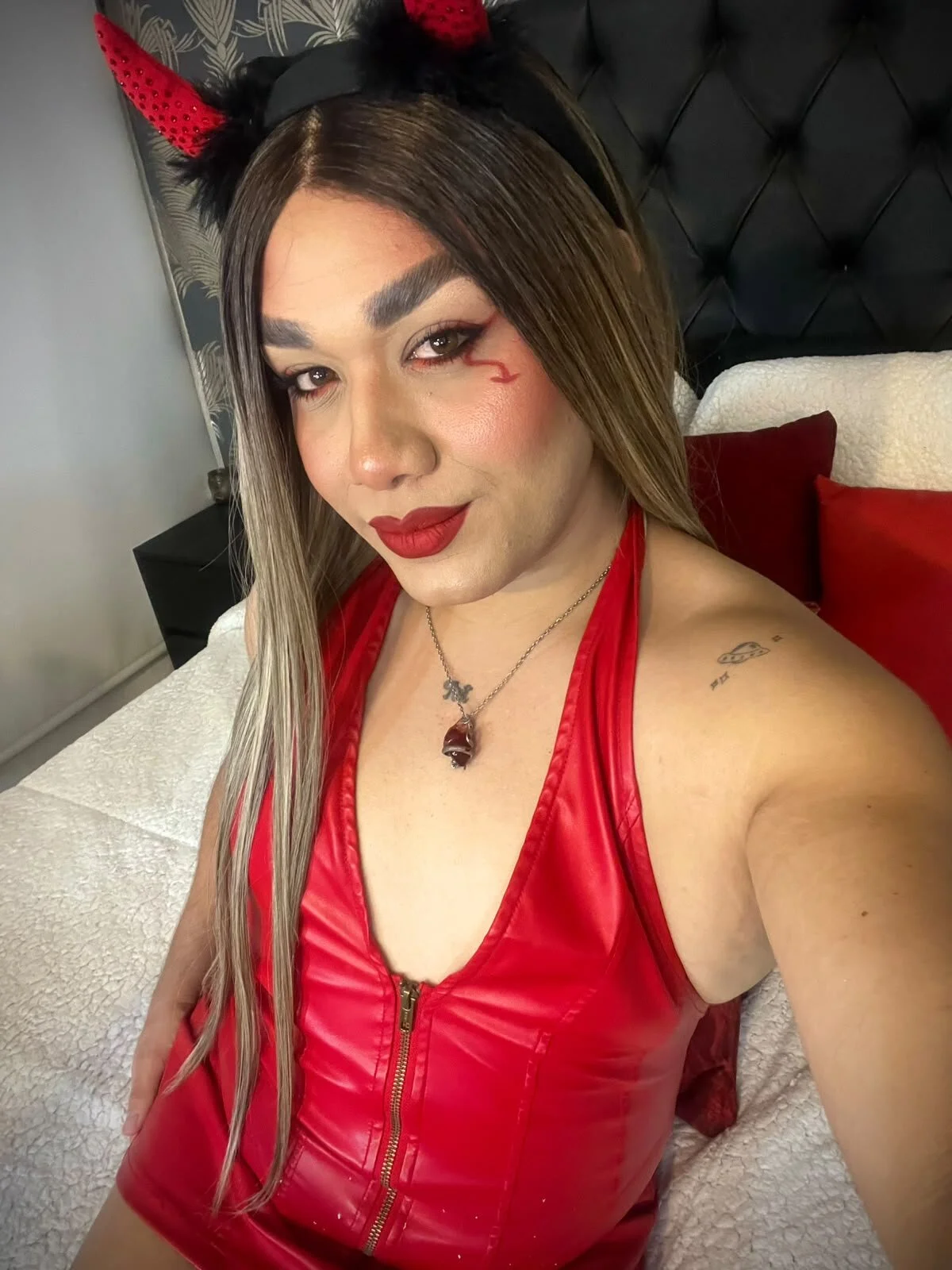 Pamela_di_angelo Trendaava kuva 2223