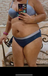 Bionda19 Mie  4টি ছবি