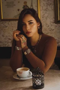 Victoria-swan Live Glamor 💎 👑 ✨ টি ছবি