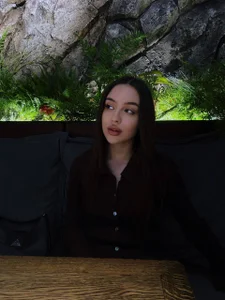 OliviaVex Public Pic 4