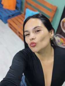 CharlotteCottin OMG Sexy girl Immagine 