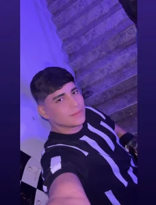 Neffros XXX nøgenfoto 2