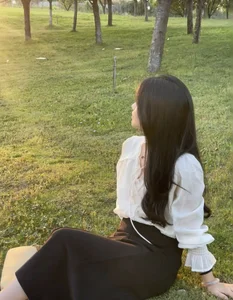 Nuyoah-77 Public Pic 5