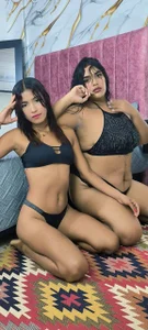 Camilaandcarolina's XXX Nude Photo 4