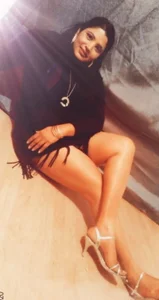 XIndianintimacy Kiss me  2টি ছবি