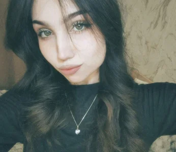 Qwami_Amie Public 사진