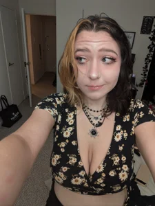 G0thicSprings Makeup looks sexfoto 2