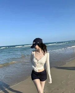 PopPy-Tang Public Pic 2