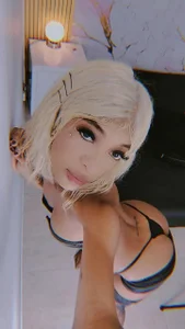 AprillRoss 🤎🤎  2. fénykép