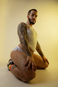 Matt_Ferrer light it up 圖片