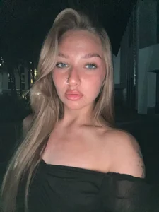 FidelaMendolia 1 Hình