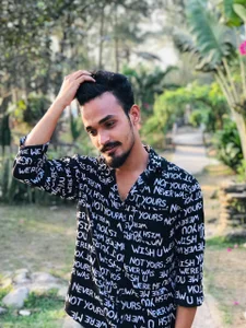 gazi_mehedi It's_Me  2টি ছবি