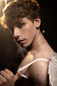 TaylerWhite HALLOWEEN TIME Pic 3