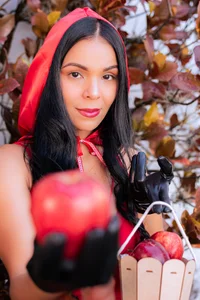 fabiana_rodriguez Girl of nature Pic 5