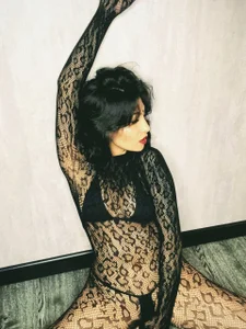 Velvet_Mysstic Come look at me being sensual for you🤤❤️‍🔥 Pic 7