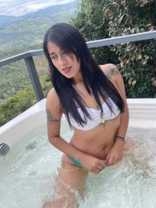 Lia-1212 JACUZZI Billede 2