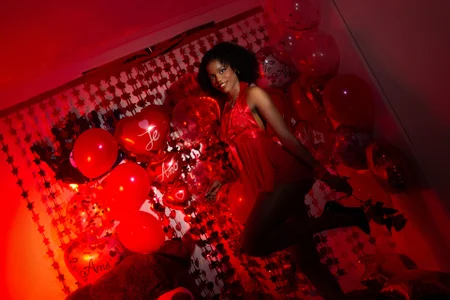 charis_hill Would you be my Valentine? 💞 зображення 3