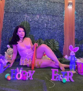 lulumars Happy Easter beauties!🌈🐰 Pic 3