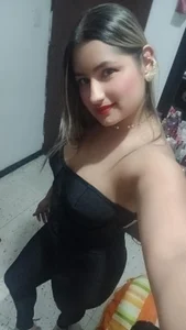 MariannaHerrera Public صورة واحدة|MariannaHerrera Public صورتان|MariannaHerrera Public  2 صور|MariannaHerrera Public  2 صورة