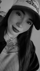 Cata_Jonees heyy  4টি ছবি