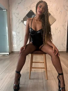 EsmeraldaDolll hot Black woman 🔥🙈🥵 зображення 5