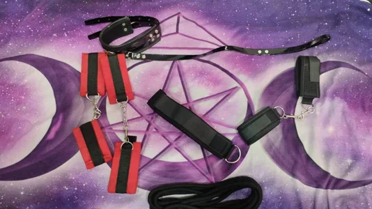 Yourgoddessbab3my toys UwU Bild 3