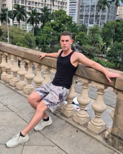 nightclubprayerFaces Bild 3