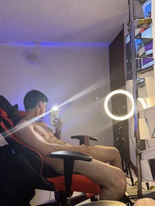 Joan_Gonzalez: Come and sit here ( фото)