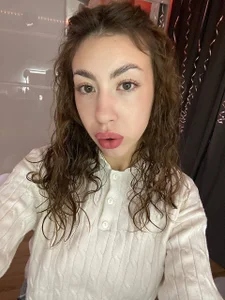 KeilaJeschon Forrm is not an object 😶💋💭 Pic 5