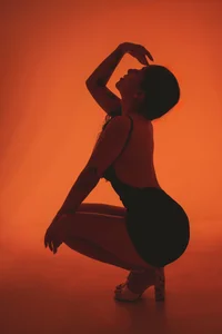 Valery_wang Midnight Control Pic