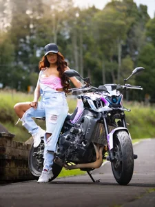 _naomibrown_ BIKERGIRL 🔥🔥 зображення
