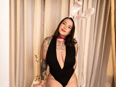 DEVA_BLUE_ Your lucky lady Pic