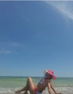 Lissabeta Beach august Immagine 