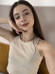 AmeliaFlares 🌺🌺🌺 Pic 2