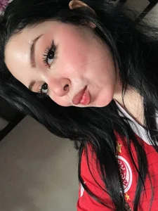 Public od Queen_Marwa_AR  5 snímek