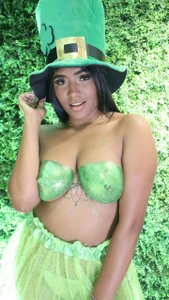 nicole__parker1 Happy St. Patrick's Day 🍀 Pic 5