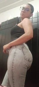 Chloe_Milf_ Casual day😏 Pic 4