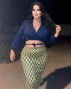 March-miloo Public Pic
