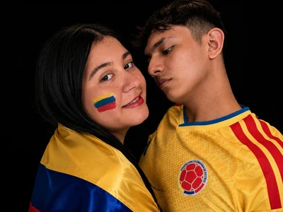ParejaCurvy20 happy independence colombia 🫣🌎 slika 3
