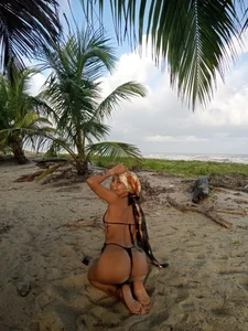 Hellen_Sky a bit of my vacation 2024 Foto 4