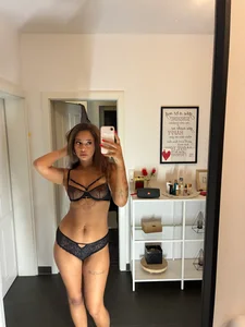 Feluxe_ Public Fotka 3