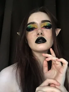 strawberry_elfcat: Public ( 2 фото)