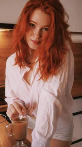 Zdjęcia evawitney Public:  4