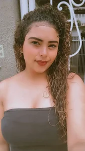 violet-white Public Pic 5