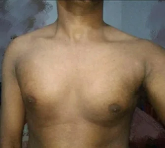 My chest de Aneesh007m Foto